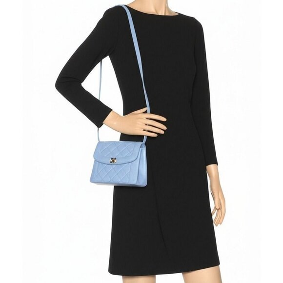 CHANEL 24K Vintage Flap Bag Lambskin Leather Quilted Chain Purse Blue - Picture 2 of 15